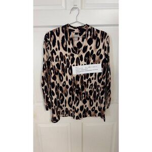 Chico’s Leopard Print Top Size 2 V Neck Animal Print Blouse